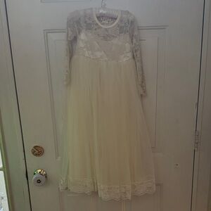 Elegant Cream Lace Kids Formal Dress